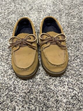 Sperry Kids Tan and Brown Moccasin Boat Shoes